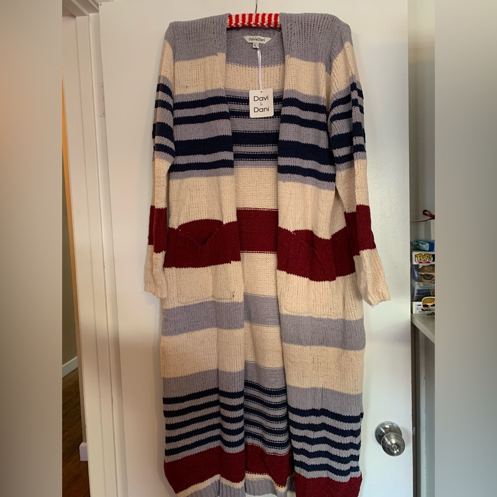NWT Davi and Dani super soft long sweater